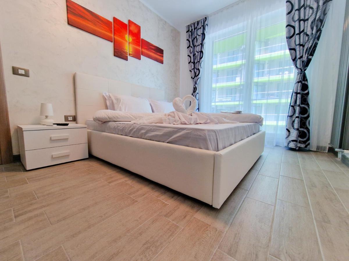 Sole Aparthotel Pool & Spa Mamaia Nord Năvodari المظهر الخارجي الصورة