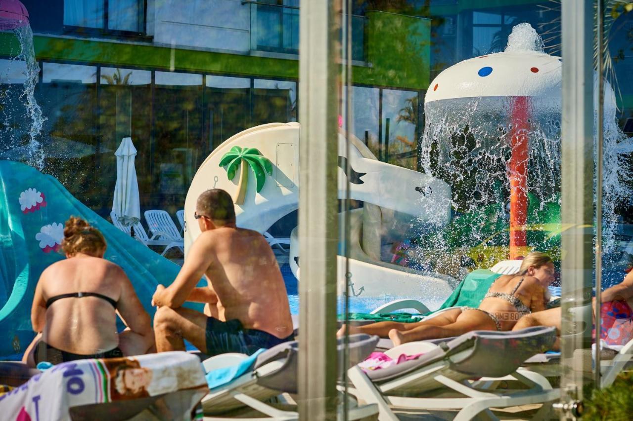 Sole Aparthotel Pool & Spa Mamaia Nord Năvodari المظهر الخارجي الصورة